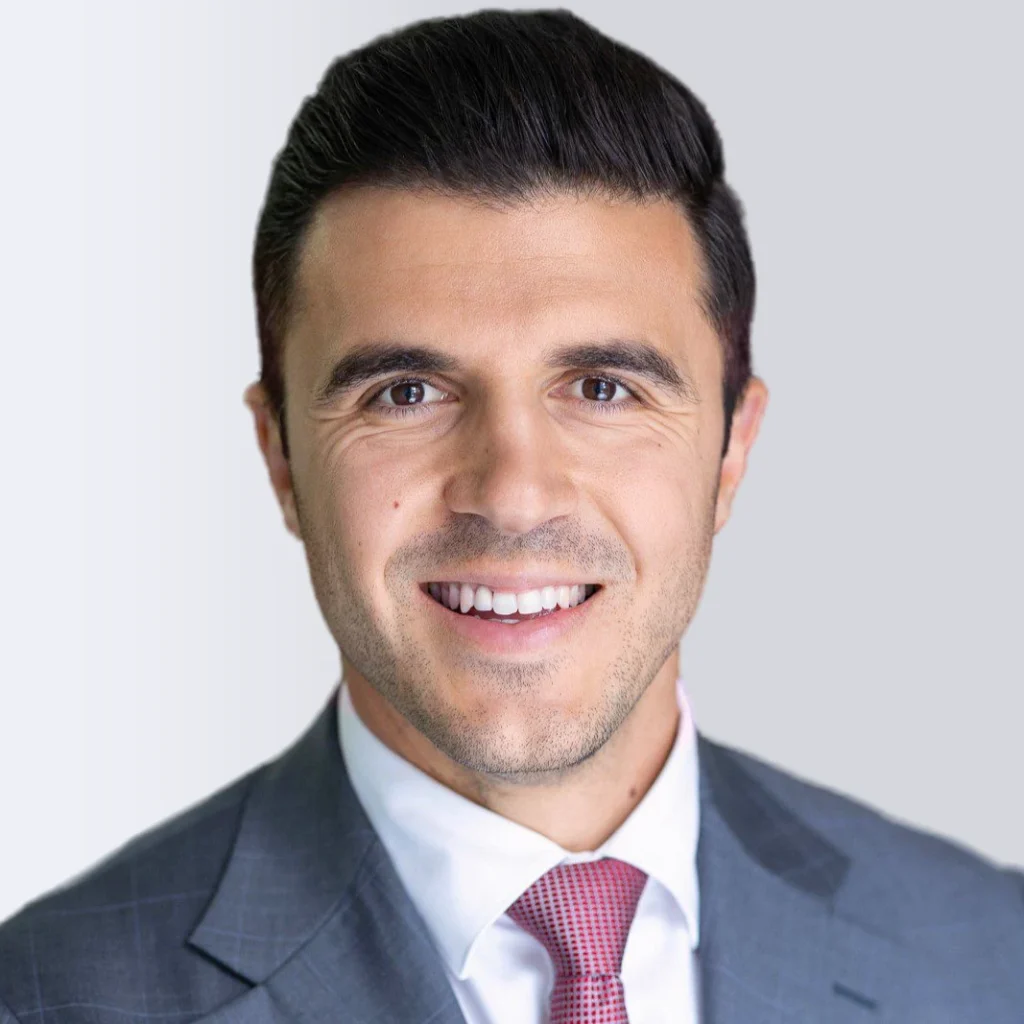 George Thomakos
